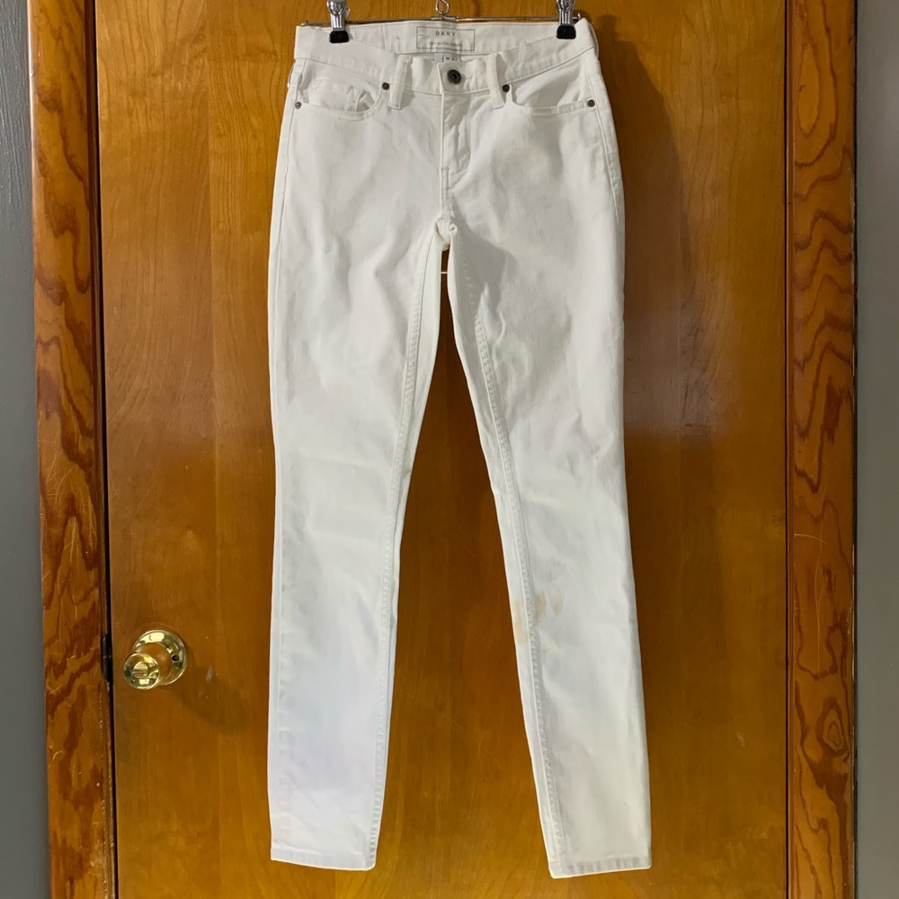 DKNY Skinny Jeans